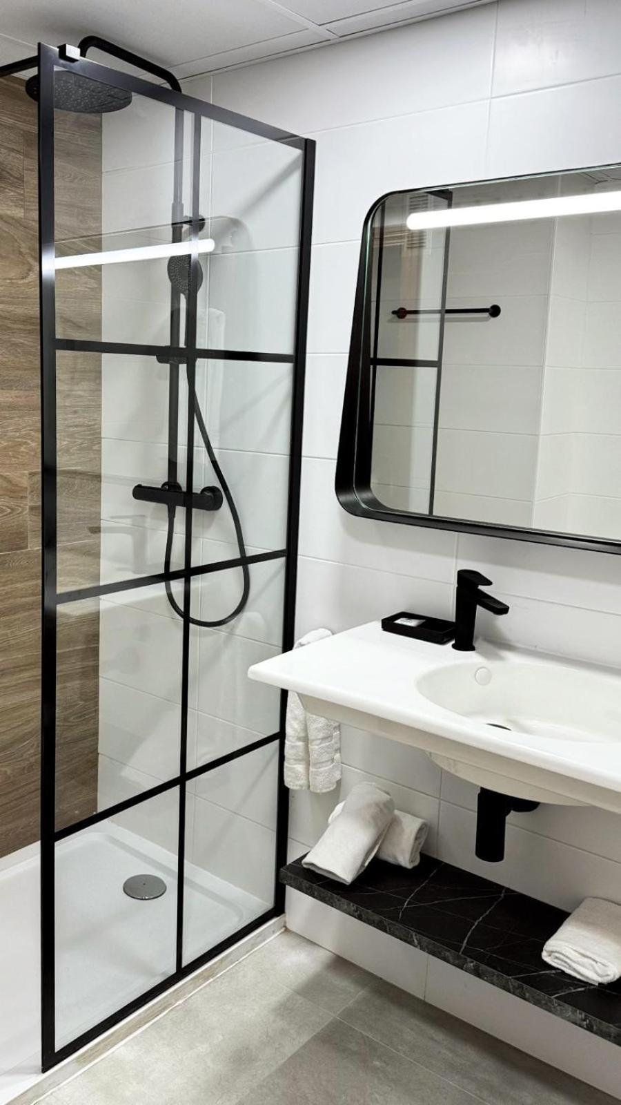 Eh - Apartamentos Heroismo Zaragoza Bagian luar foto
