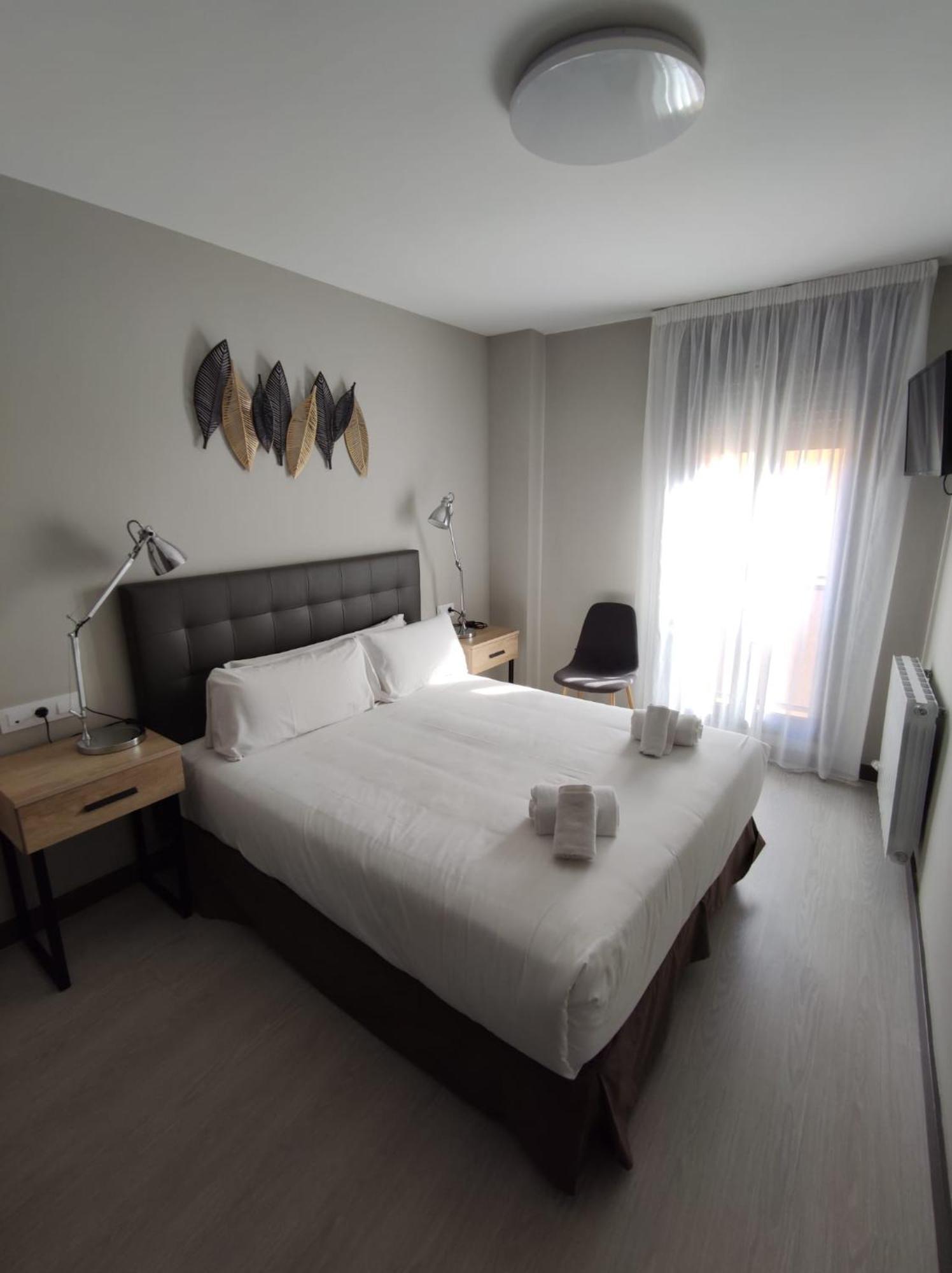 Eh - Apartamentos Heroismo Zaragoza Bagian luar foto